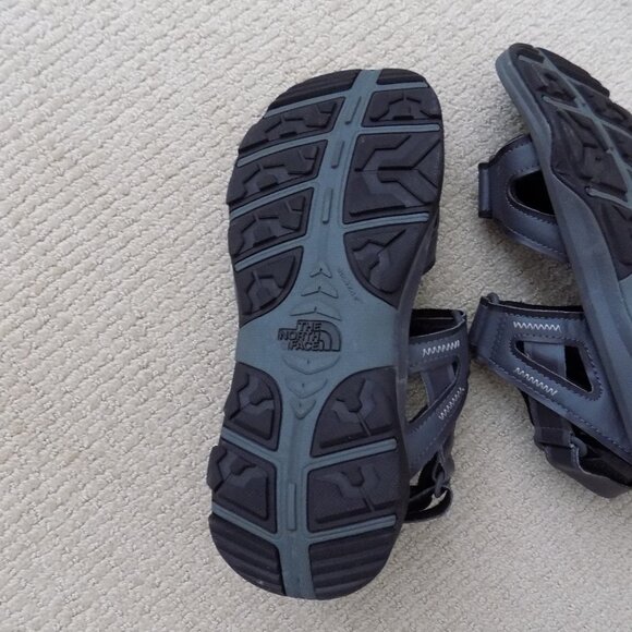 THE NORTH FACE TNF MENS ADJUSTABLE VELCRO STRAP OUTDOOR HIKING SANDALS BLACK main image 2